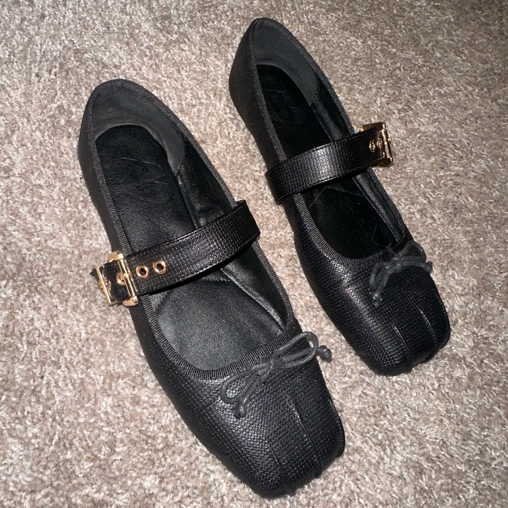 Black ballet flats Mary Jane